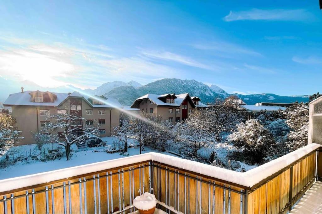 Hébergement de vacances -the Urbanist- Mountainview Parking Garden 3bd