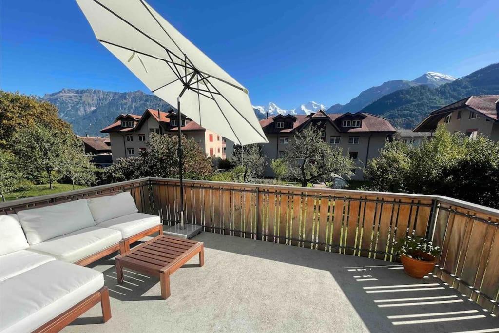 -the Urbanist- Mountainview Parking Garden 3bd Casa vacanze Unterseen