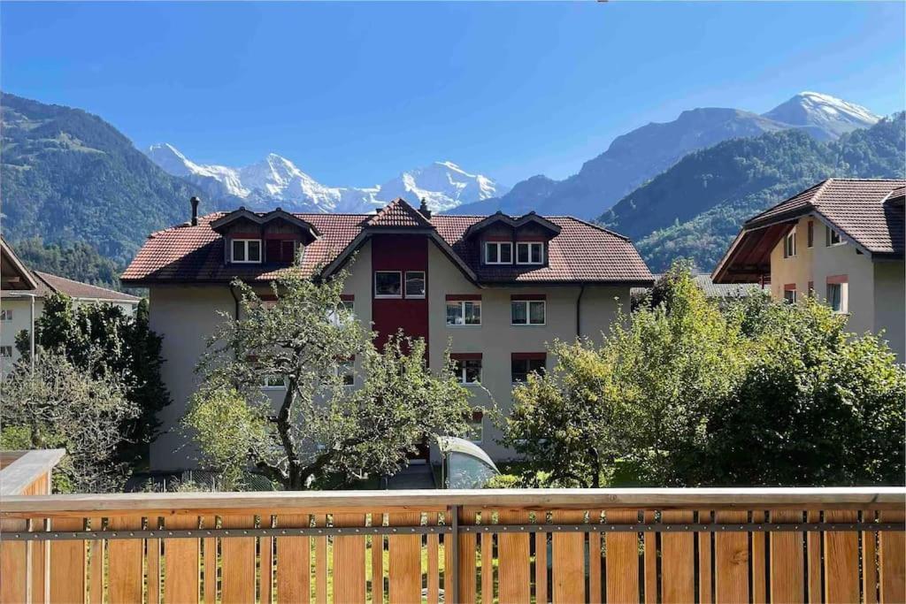 -the Urbanist- Mountainview Parking Garden 3bd Unterseen
