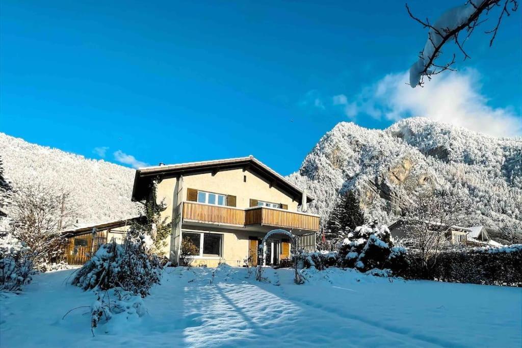 -the Urbanist- Mountainview Parking Garden 3bd Casa vacanze *